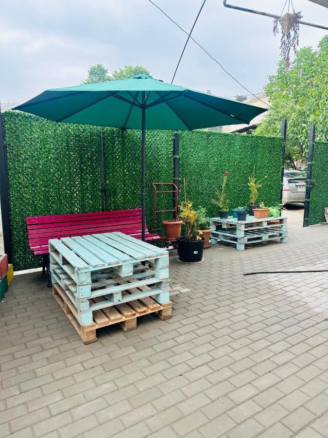 Nid Hotel Tbilisi Exterior foto